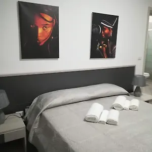 Dimora Dell'artista 2 Alojamento de Acomodação e Pequeno-almoço